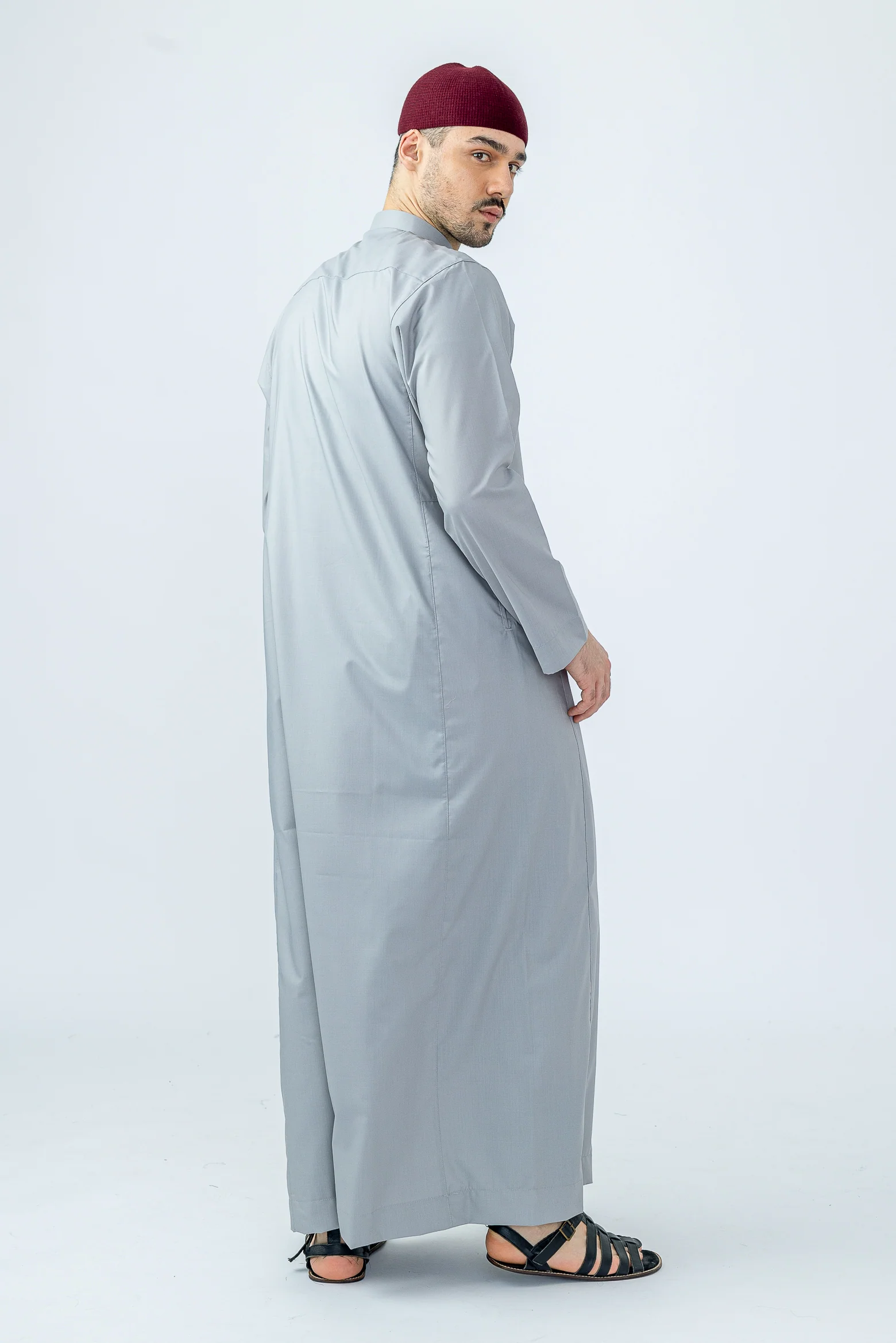 Heather Urban Print Thobe - Image 4