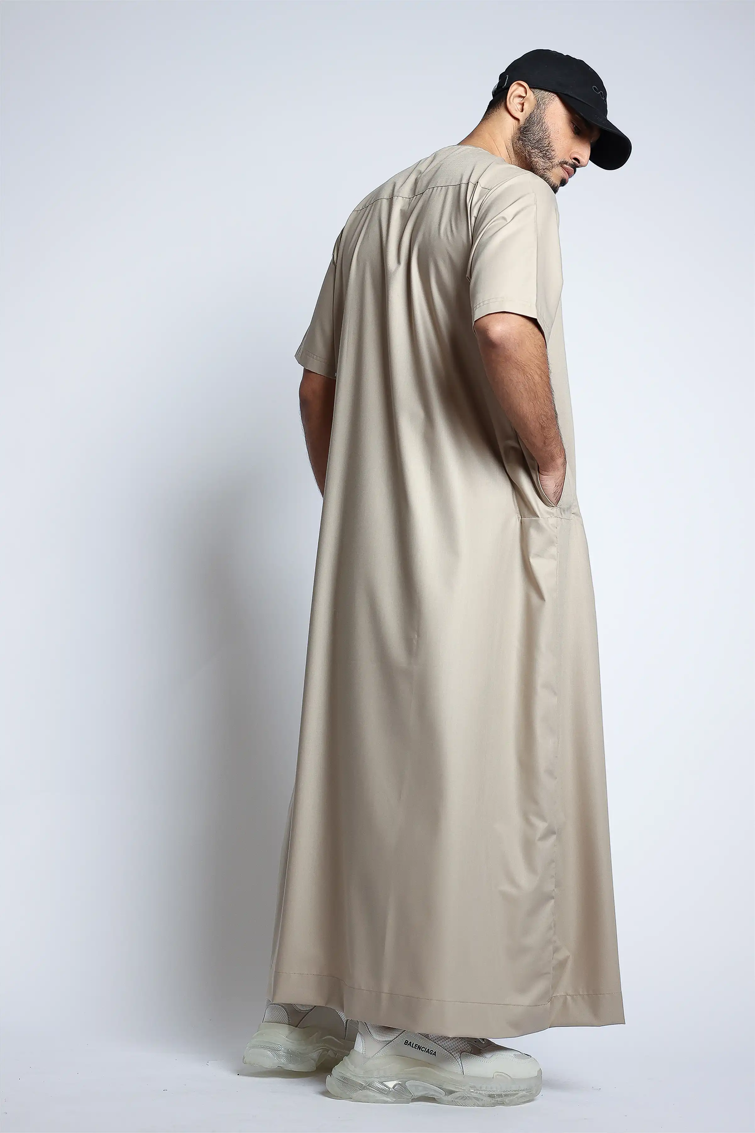 J152 Dust Storm Half Sleeve Thobe - Image 4
