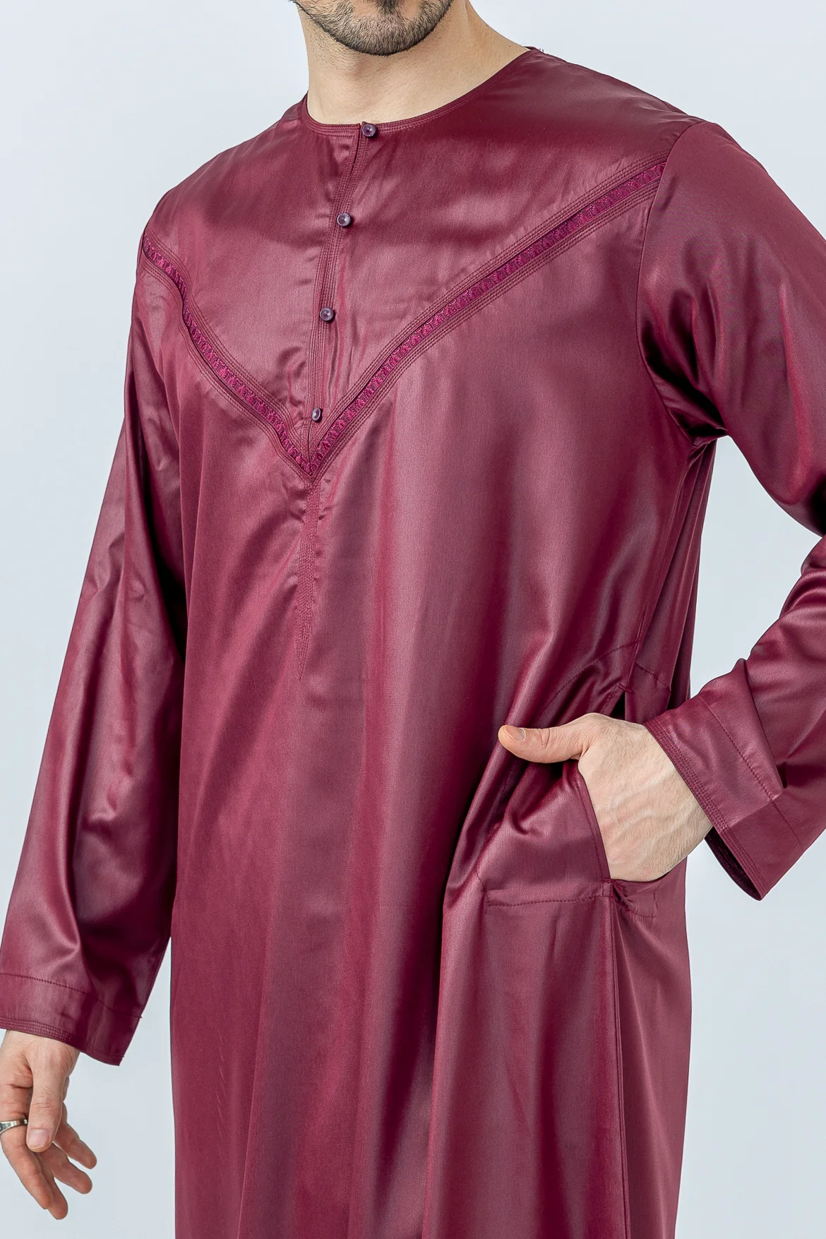 Maroon Omani Thobe - Image 3