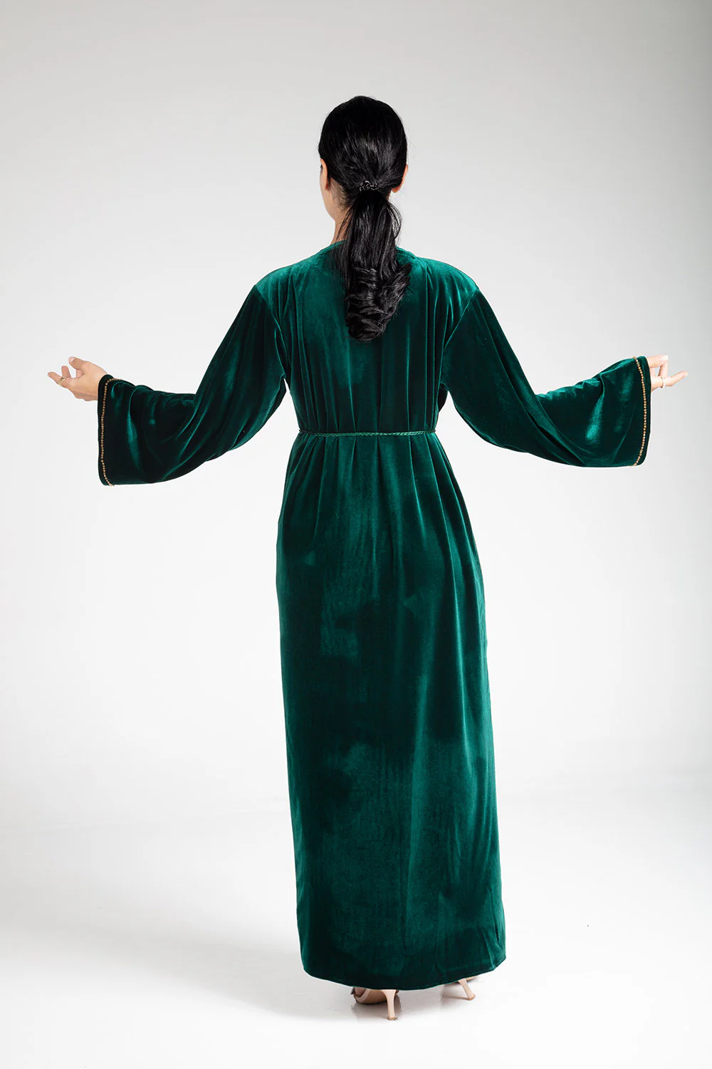 Sherwood Green Velvet Kimono - Image 4